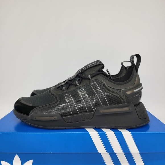 New adidas NMD_V3 Core Black Silver Metallic Women's Shoes Size 9 - Picture 1 of 8